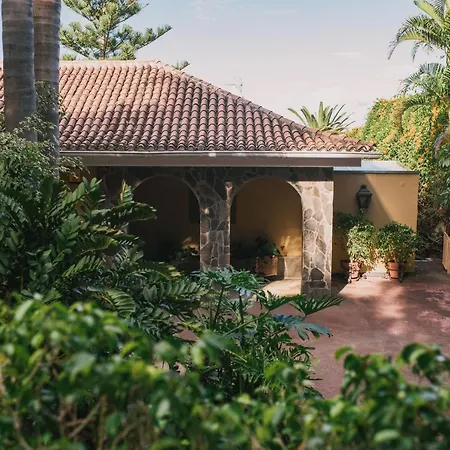 Vista Paraiso Villa *